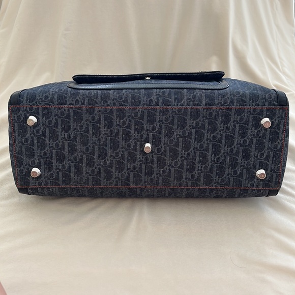 DIOR Purse - Picture 9 of 15